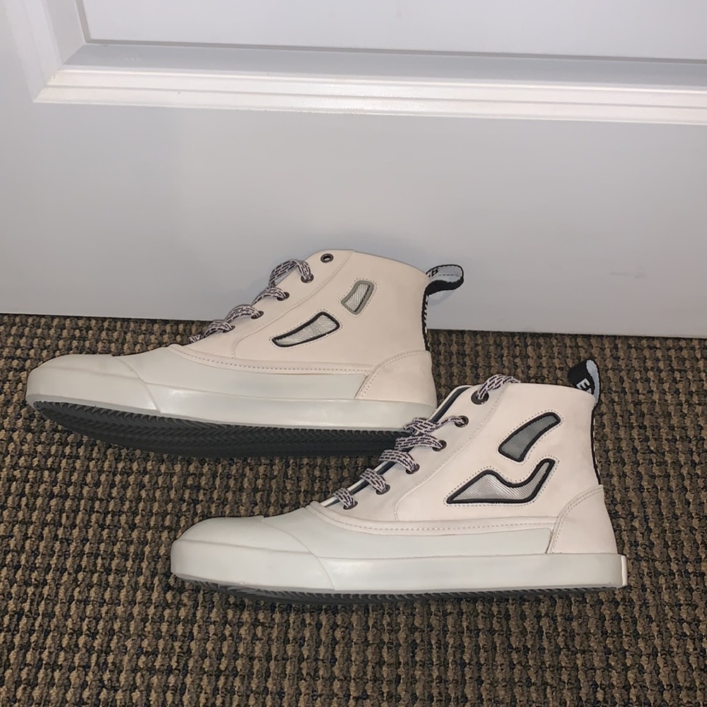 Lanvin Mens Sneakers Never Worn, with dust bag